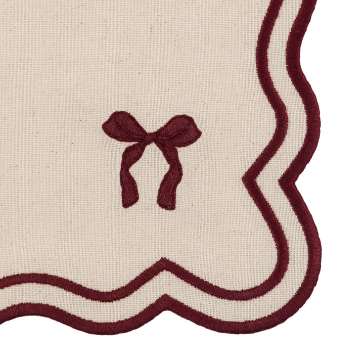 Set of 4 Heritage Scallop Bow Napkins