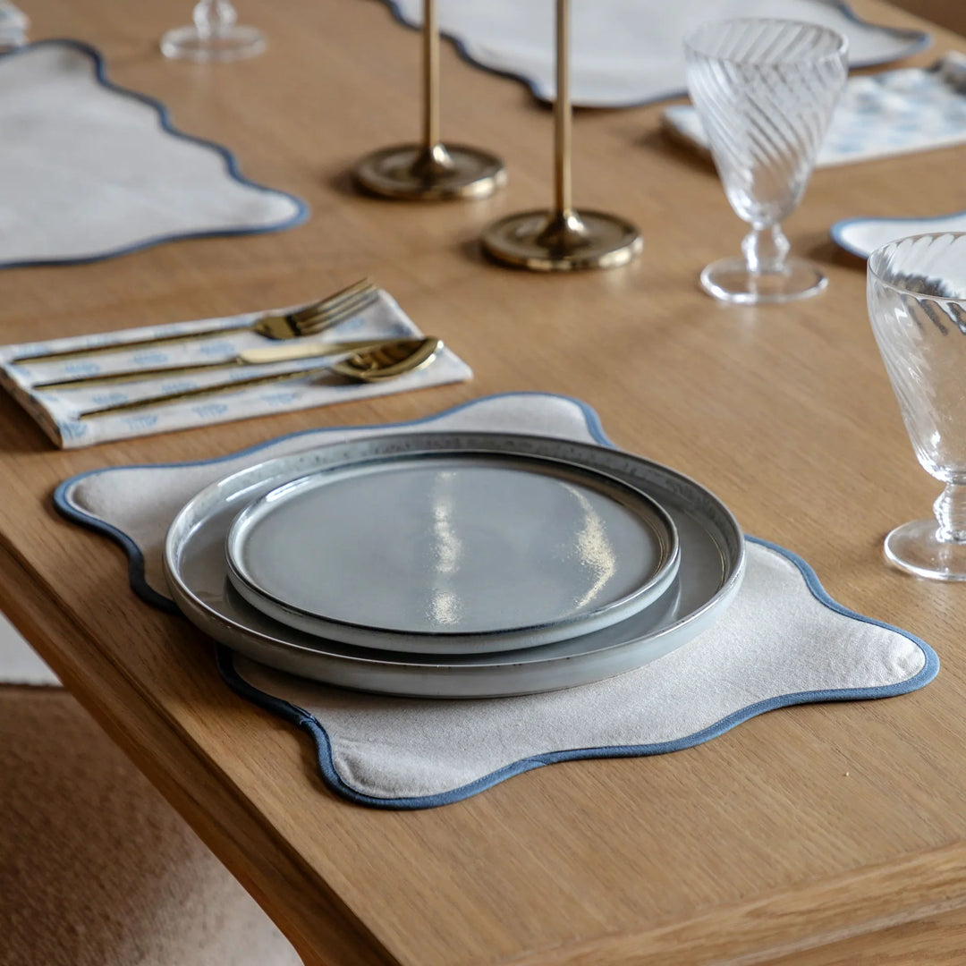 Set of 4 Scallop Edge Placemats Blue