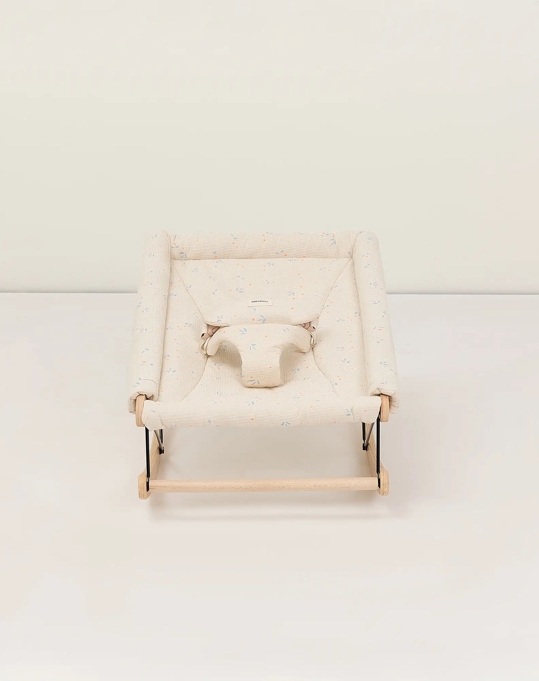 Nobodinoz Growing Green Baby Bouncer with Orange Cherries Cover