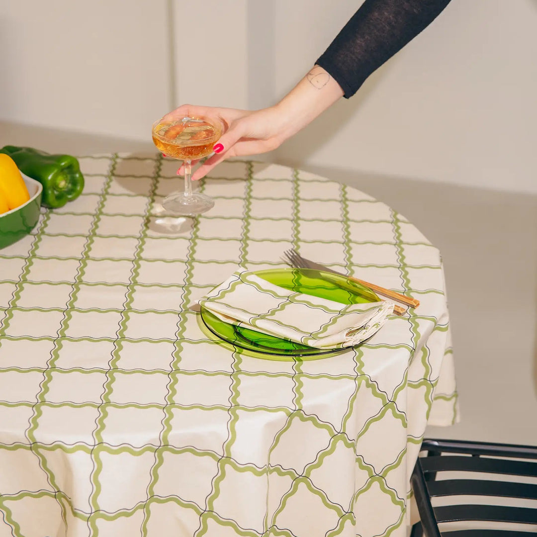 Nododinoz Set of 2 Table Napkins in Wavy Green Grid