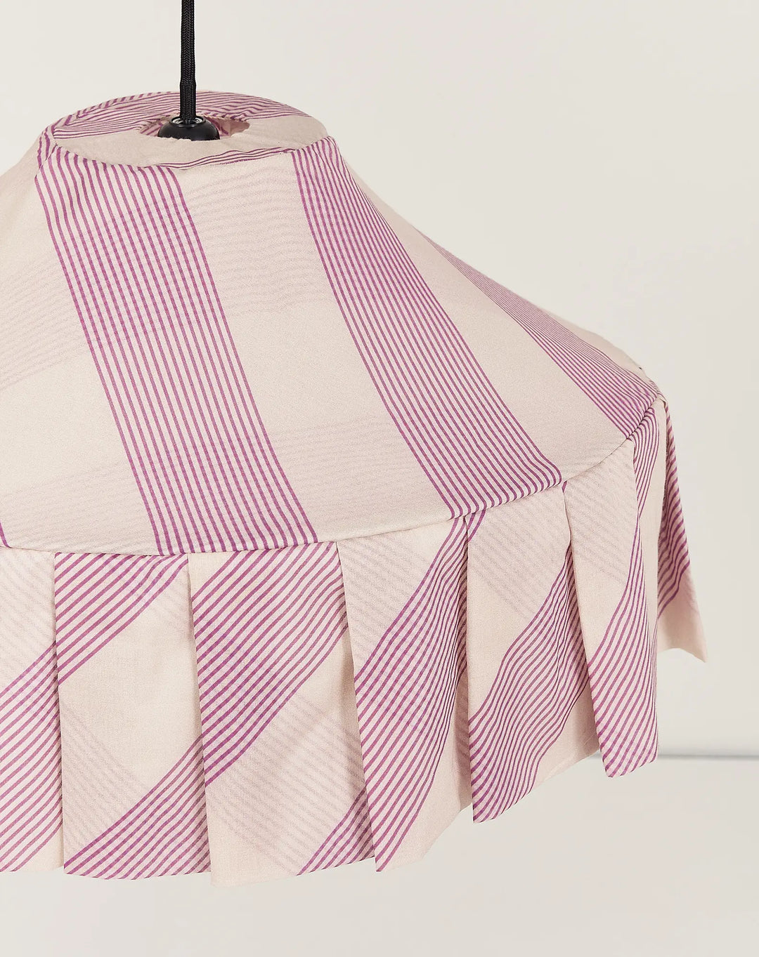Nododinoz Nicole Lampshade in Lilac Diagonal Stripes 50cm