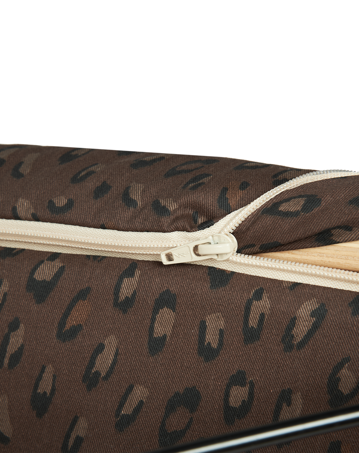 Transat bébé vert en pleine croissance avec housse Gatsby bleue par Nobodinoz