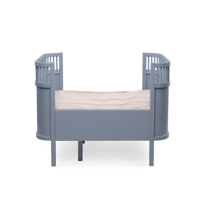 Forest Lake Blue Baby &amp; Jr Cot Bed fra Sebra