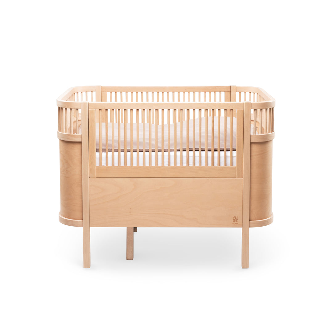 Sebra Wooden Edition Baby And Jr Cot Bed fra Sebra