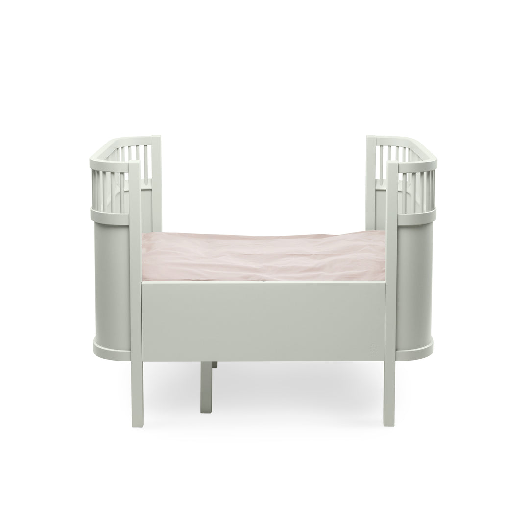 Mist Green Baby &amp; Jr seng fra Sebra
