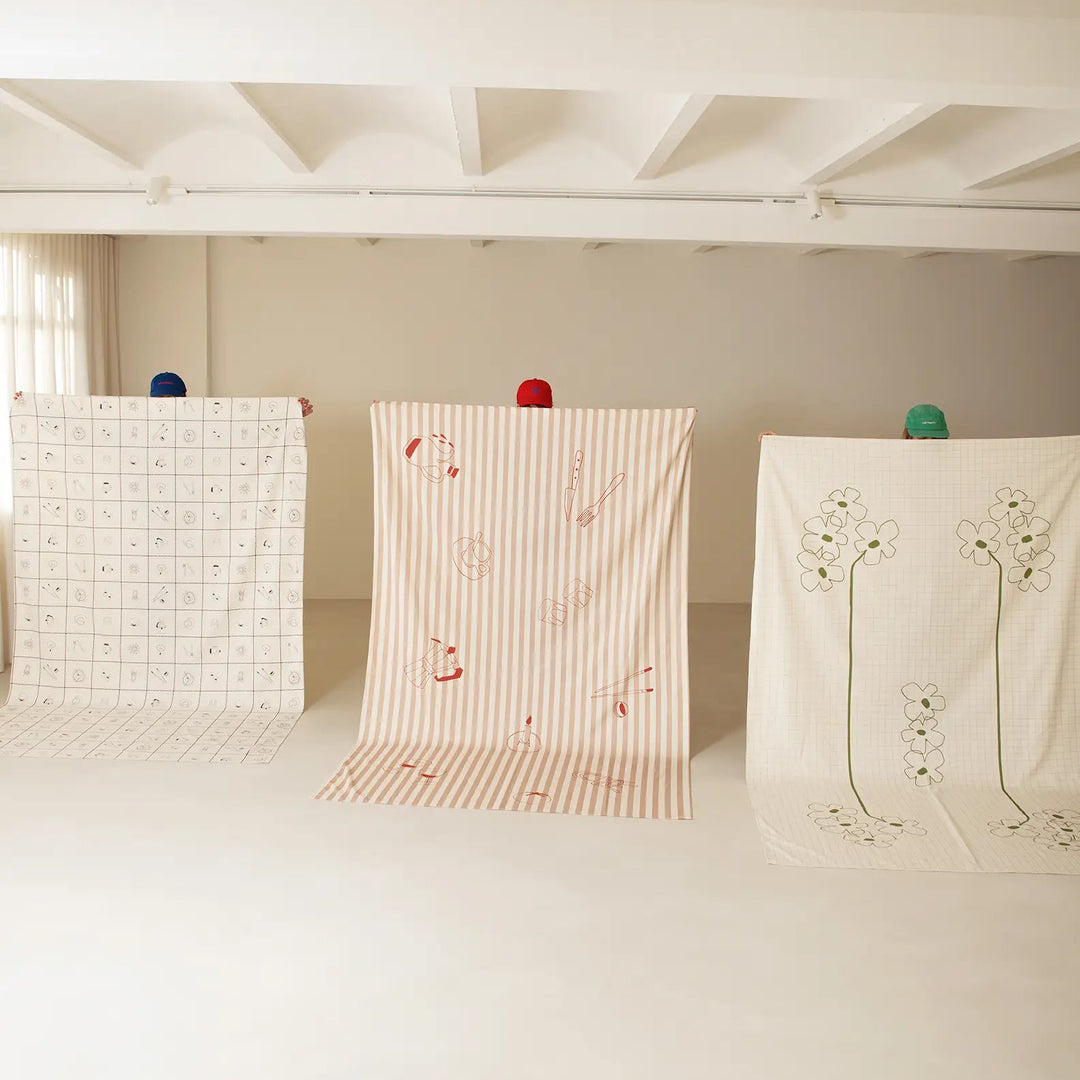 Nododinoz Sarga Tablecloth in Tiles Black Lunch