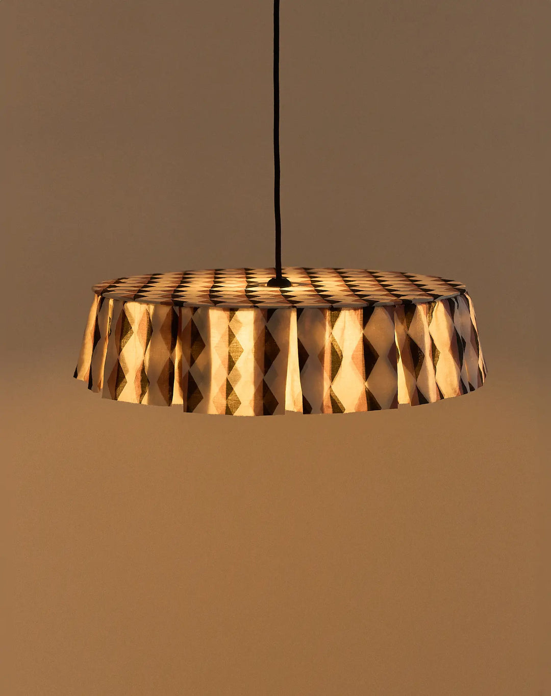 Nododinoz Vibes Lampshade in Auburn Black Harlequin 50cm