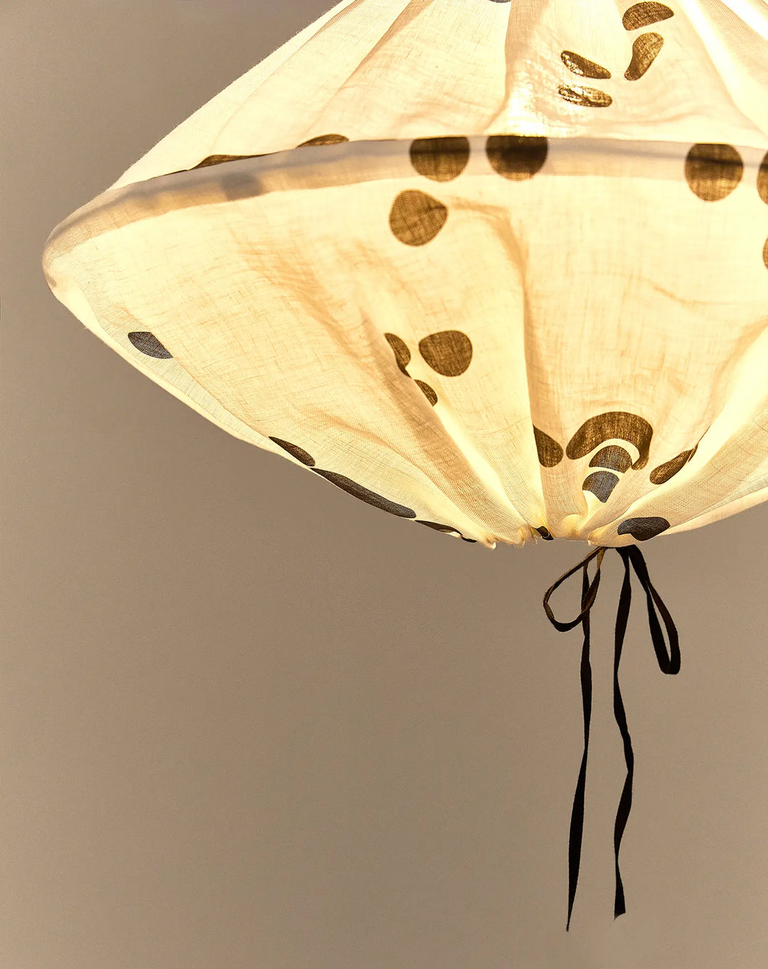Nododinoz Yumi Linen Lampshade in Black Dots 50cm