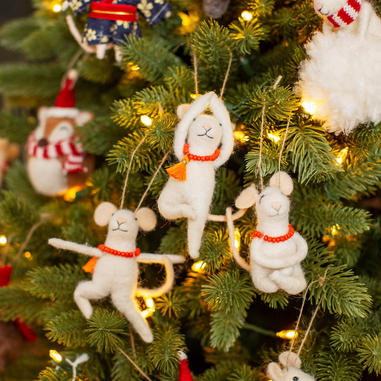 Yoga Mouse Christmas Decoration