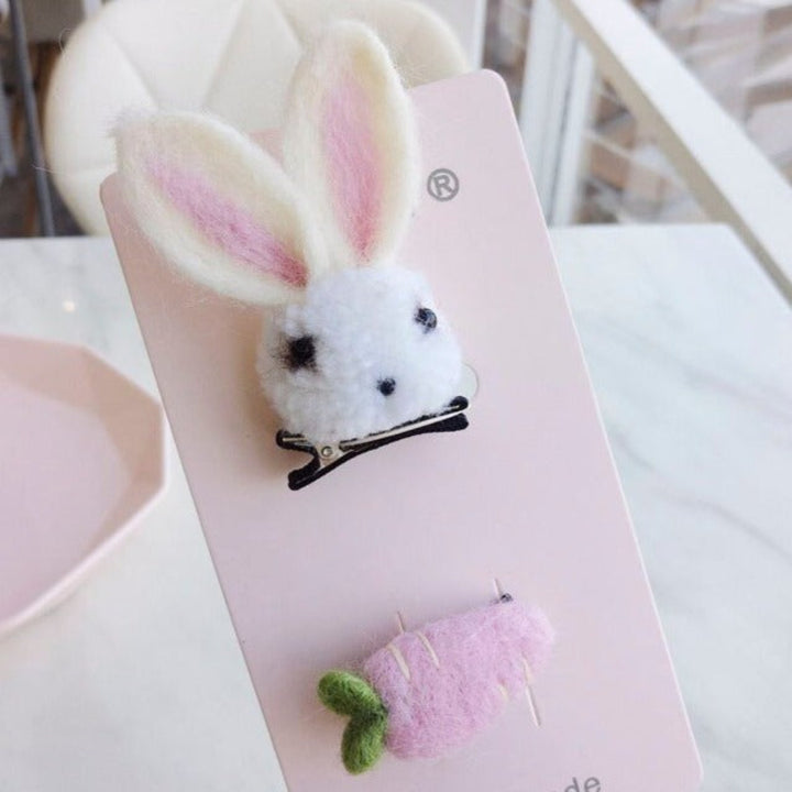 Sæt med to kanin- og gulerods-klip