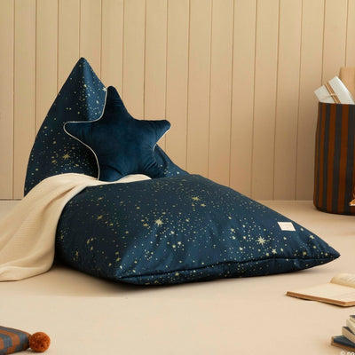 Pouf Essaouira en Gold Stella / Night Blue par Nobodinoz