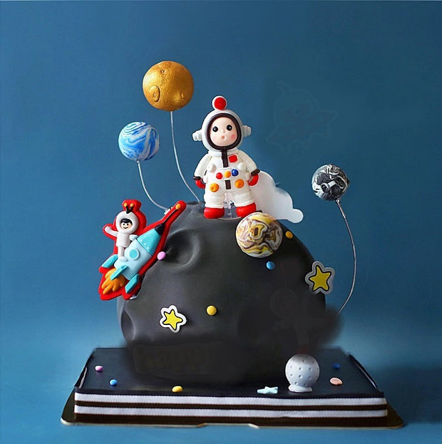 Ensemble de cinq décorations de gâteau planète