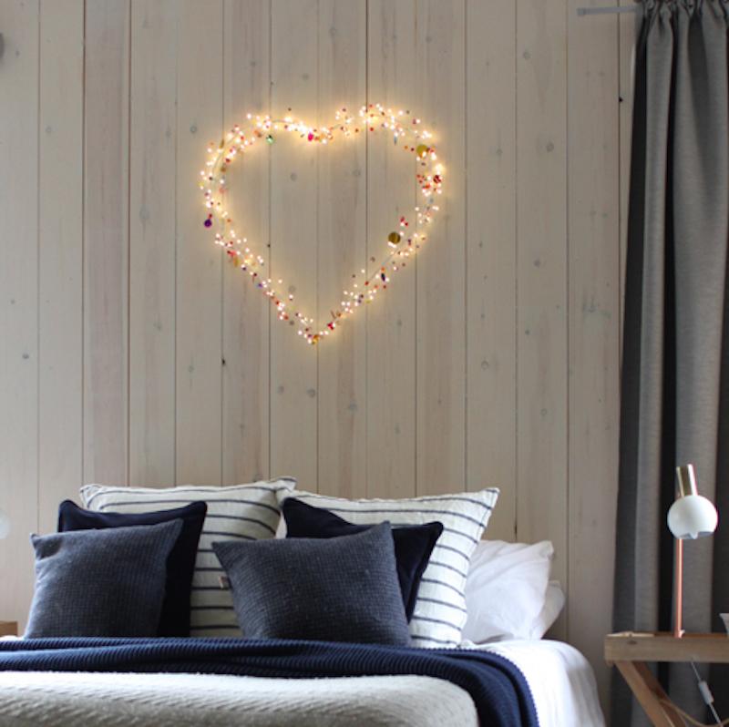 LED Folklore Beaded Heart - Large