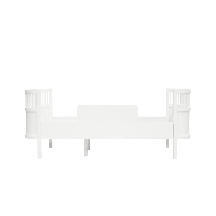 Klassisk Hvid Junior And Grow Bed fra Sebra