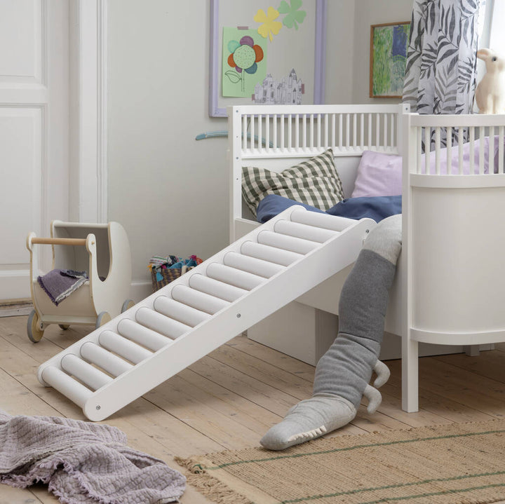 Roller Slide In White fra Sebra