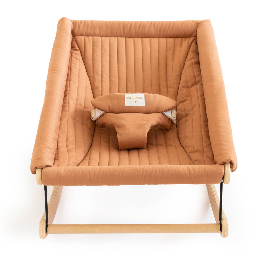 Growing Green Baby Bouncer med Sienna Brown Cover fra Nobodinoz