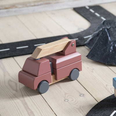 Jouet à empiler camion de pompiers en bois par Sebra