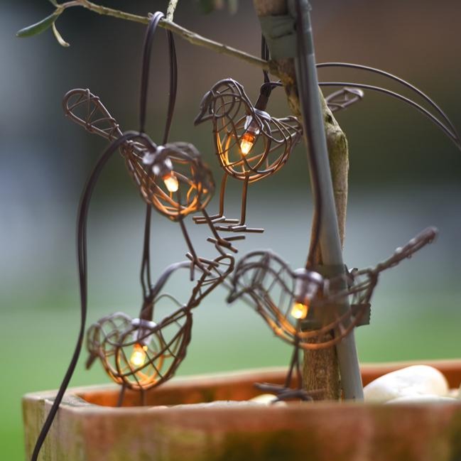 Indendørs, udendørs krans af LED Robin-lys